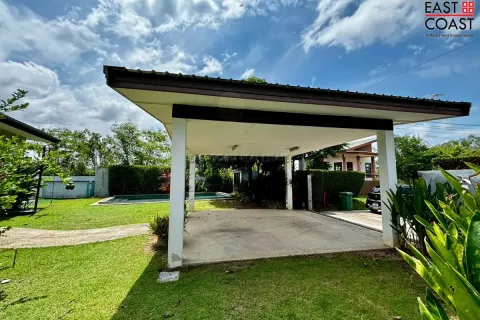 Casa de 3 dormitorios en Pattaya, Tailandia № 212517 - foto 6