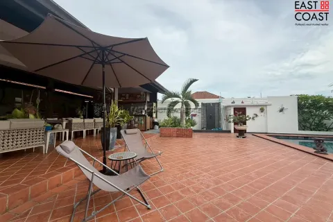 Casa de 3 dormitorios en Pattaya, Tailandia № 212519 - foto 18
