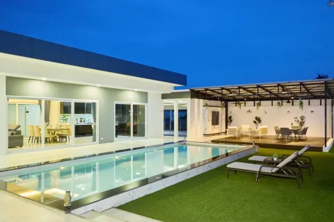 Casa de 3 dormitorios en Pattaya, Tailandia № 212514 - foto 5