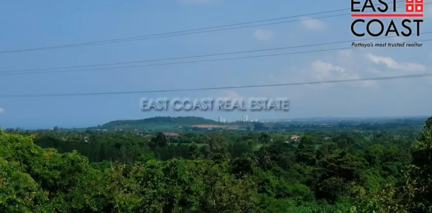 Terreno en Pattaya, Tailandia № 212518