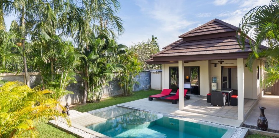 Villa in Phuket, Thailand 6 bedrooms № 135891