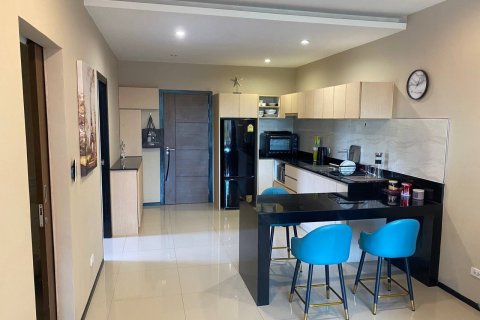 Condo in Phuket, Thailand, 2 bedrooms  № 167938 - photo 5