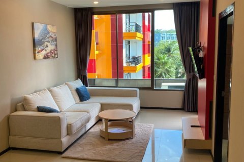 Condo in Phuket, Thailand, 2 bedrooms  № 167938 - photo 2