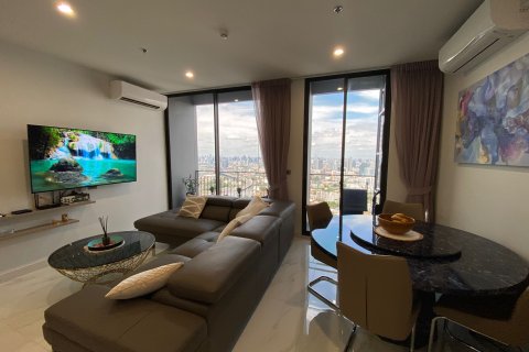 Condo à Phra Khanong, Bangkok, Thaïlande, 3 chambres  № 167937 - photo 8