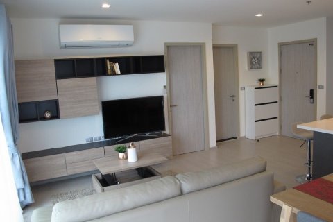 Condo à Khlong Toei, Bangkok, Thaïlande, 2 chambres  № 135425 - photo 4