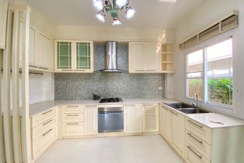 House in Chiang Mai, Thailand 4 bedrooms № 160116 - photo 15