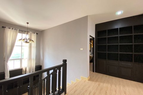 House in Chiang Mai, Thailand 4 bedrooms № 160116 - photo 22