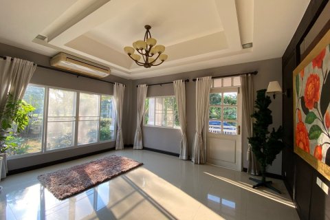 House in Chiang Mai, Thailand 4 bedrooms № 160116 - photo 7