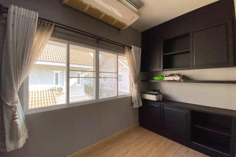 House in Chiang Mai, Thailand 4 bedrooms № 160116 - photo 25