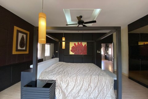 House in Chiang Mai, Thailand 4 bedrooms № 160116 - photo 28