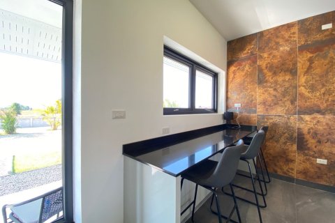 House in Chiang Mai, Thailand 4 bedrooms № 160119 - photo 4