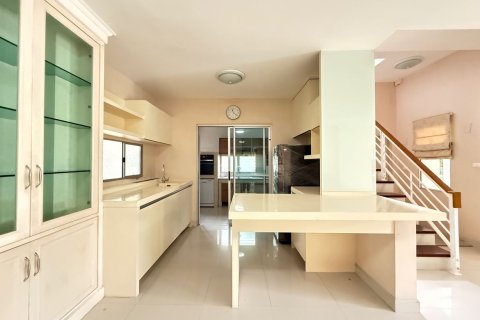 House in Chiang Mai, Thailand 3 bedrooms № 160118 - photo 11