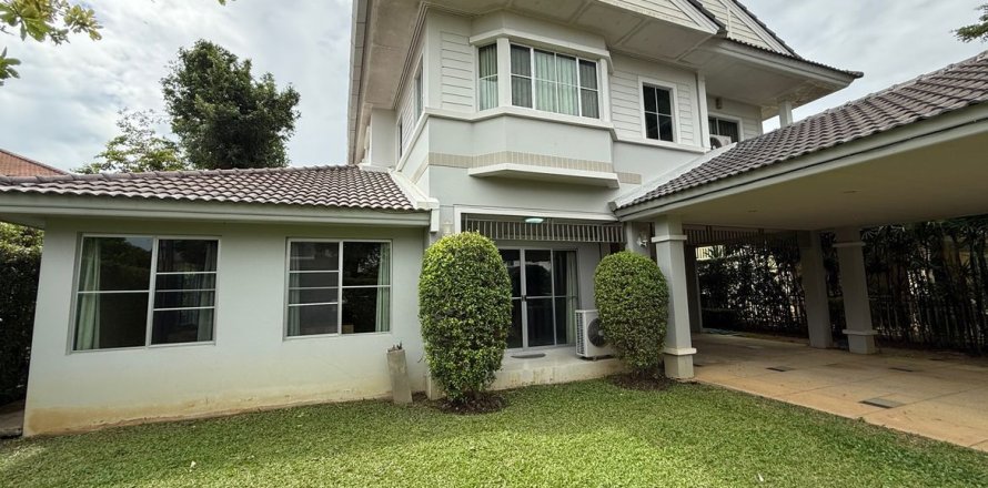 House in Chiang Mai, Thailand 3 bedrooms № 160118