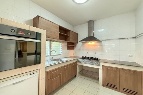 House in Chiang Mai, Thailand 3 bedrooms № 160118 - photo 12