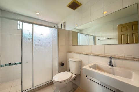 House in Chiang Mai, Thailand 3 bedrooms № 160118 - photo 24