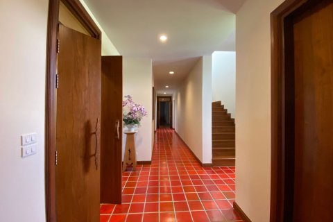 Дом в Чиангмае, Таиланд с 5 спальнями  № 160117 - фото 14