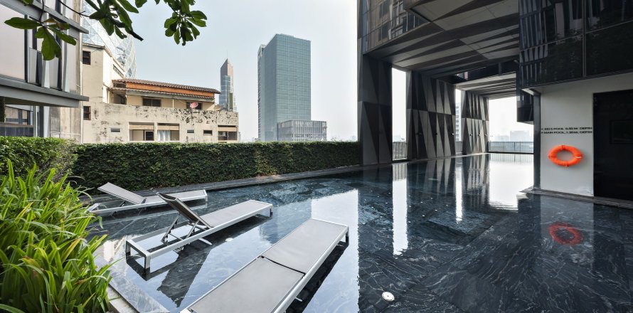 Studio dans le Condo à Phaya Thai, Bangkok, Thaïlande  № 157001