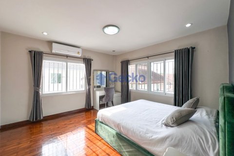 บ้านในพัทยา, ประเทศไทย 6 ห้องนอน № 196590 - รูปถ่าย 15