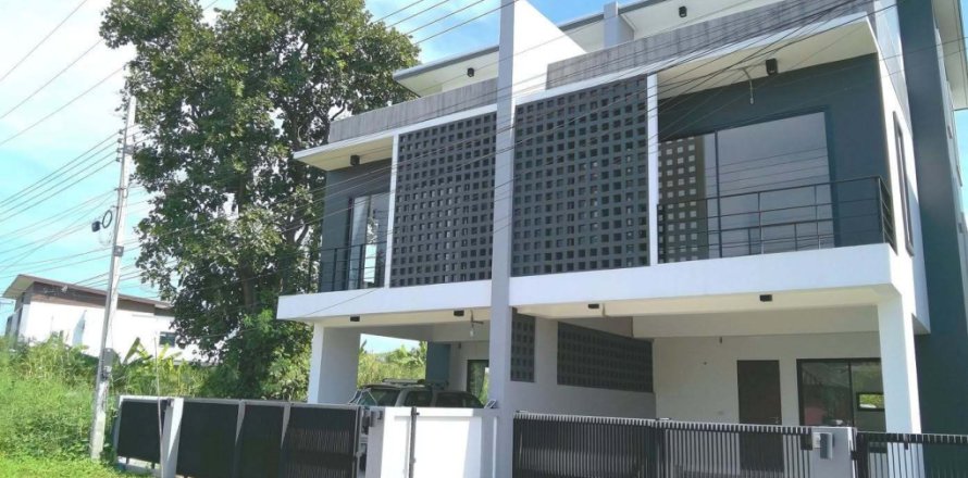 House in San Kamphaeng, Thailand 3 bedrooms № 164153