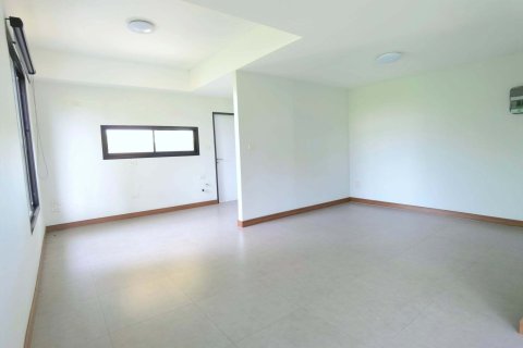 House in San Kamphaeng, Thailand 3 bedrooms № 164153 - photo 25