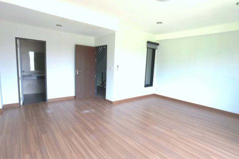 House in San Kamphaeng, Thailand 3 bedrooms № 164153 - photo 6