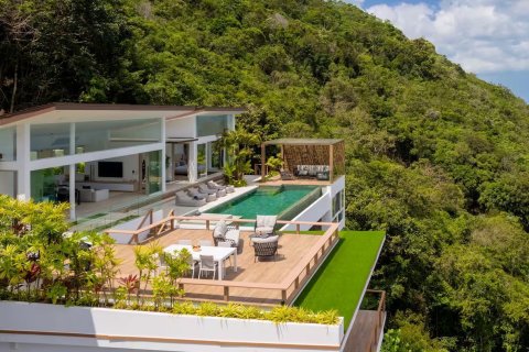 House in Ko Samui, Thailand 4 bedrooms № 164157 - photo 17