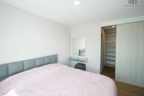 Condo à Pathum Thani, Thaïlande, 2 chambres  № 164158 - photo 15