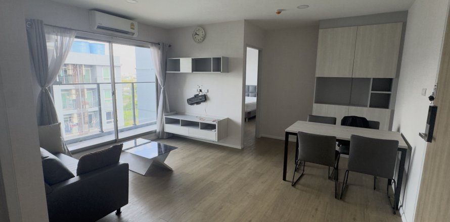 Condo à Pathum Thani, Thaïlande, 2 chambres  № 164158