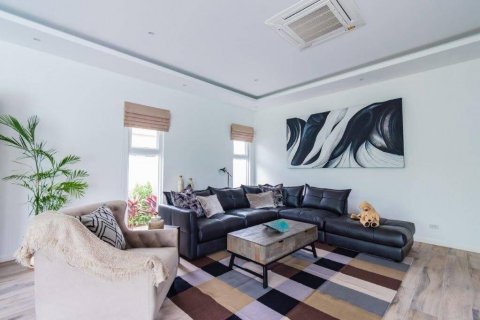 Вилла в Хуа Хине, Таиланд с 3 спальнями № 114755 - фото 5