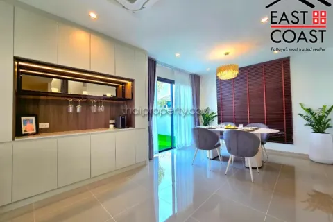 Casa de 3 dormitorios en Pattaya, Tailandia № 212896 - foto 13