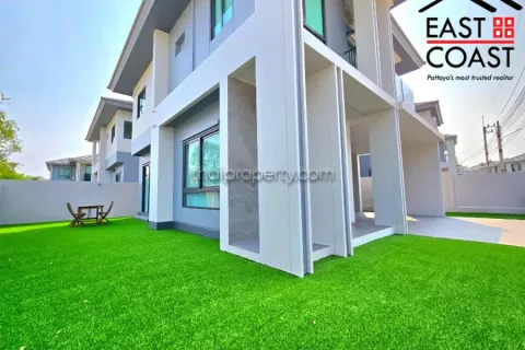 Casa de 3 dormitorios en Pattaya, Tailandia № 212896 - foto 5