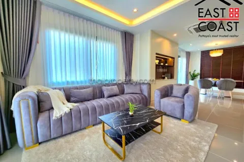 Casa de 3 dormitorios en Pattaya, Tailandia № 212896 - foto 12