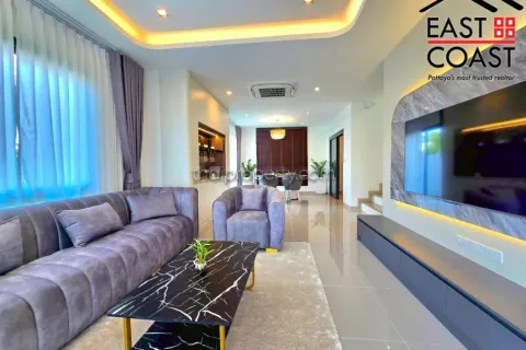Casa de 3 dormitorios en Pattaya, Tailandia № 212896 - foto 11