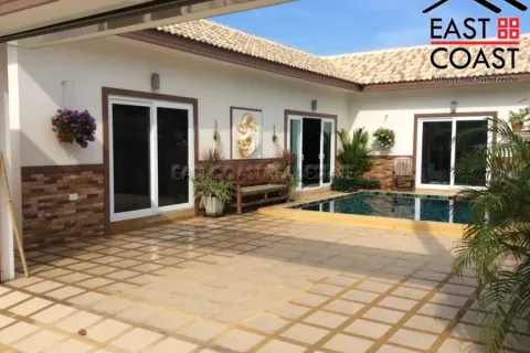 Casa de 2 dormitorios en Pattaya, Tailandia № 212895