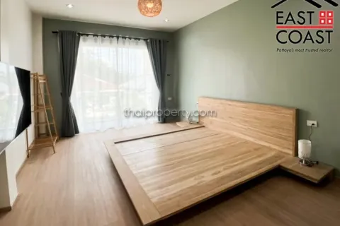 Casa de 6 dormitorios en Jomtien Beach, Pattaya, Tailandia № 212897 - foto 6