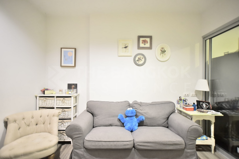 Condo in Bangkok, Thailand, 1 bedroom  № 185187 - photo 5