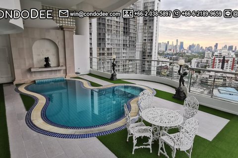 Condo à Khlong Toei, Bangkok, Thaïlande, 3 chambres № 200862 - photo 2