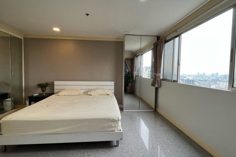 Condo à Khlong Toei, Bangkok, Thaïlande, 2 chambres № 200864 - photo 3