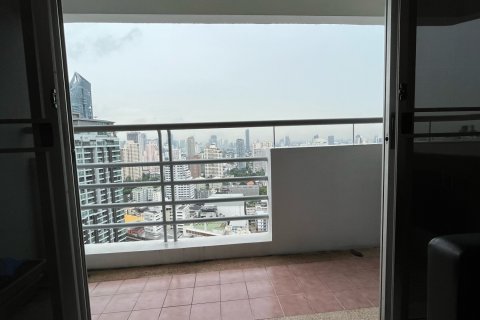 Condo à Khlong Toei, Bangkok, Thaïlande, 2 chambres № 200864 - photo 9
