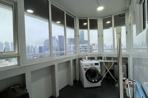 Condo à Khlong Toei, Bangkok, Thaïlande, 2 chambres № 200864 - photo 13