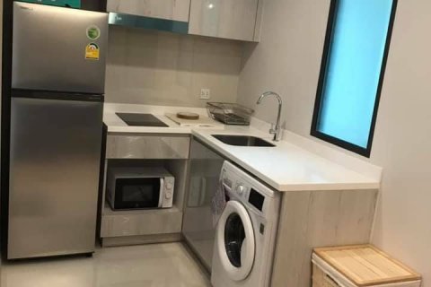 Studio in the Condo in Pathum Wan, Bangkok, Thailand  № 141978 - photo 6