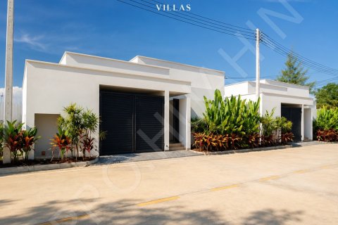 Apartment in Hua Hin, Thailand 3 bedrooms № 194768 - photo 6