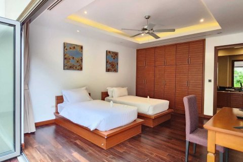 Villa in Phuket, Thailand 2 bedrooms № 149182 - photo 4