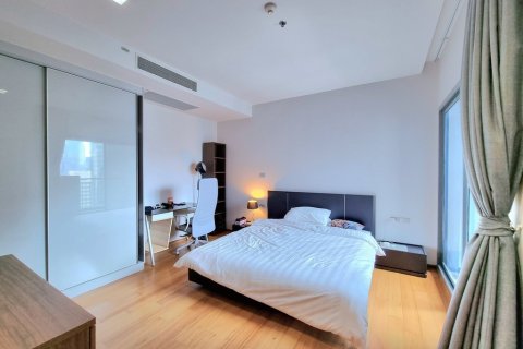 Кондоминиум с 2 спальнями в Бангкоке, Таиланд № 119138 - фото 12