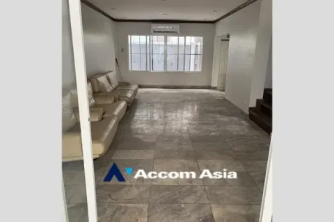 Haus in Khlong Toei, Bangkok, Thailand 5 Schlafzimmer № 216999 - Foto 3