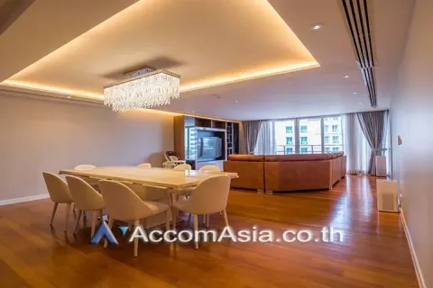Condo in Watthana, Bangkok, Thailand, 3 bedrooms № 216998