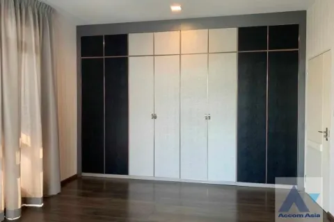 Haus in Samut Prakan, Thailand 4 Schlafzimmer № 217002 - Foto 10