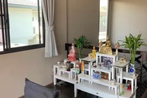 Haus in Samut Prakan, Thailand 4 Schlafzimmer № 217002 - Foto 6