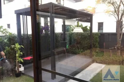 Haus in Samut Prakan, Thailand 4 Schlafzimmer № 217002 - Foto 14