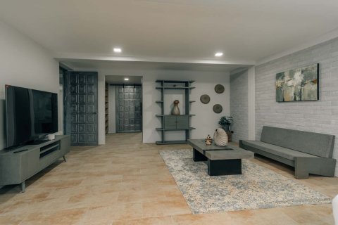 Вилла в Камале, Таиланд с 5 спальнями  № 166281 - фото 7